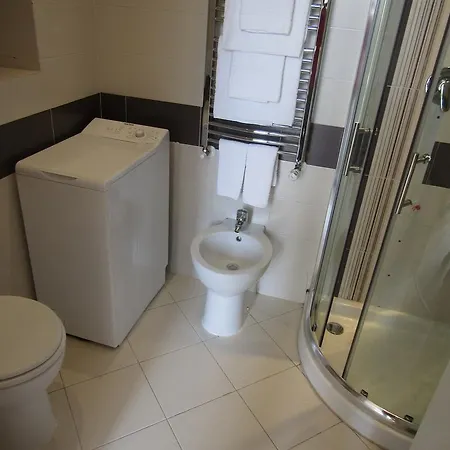 Glam Maria Luigia 4*