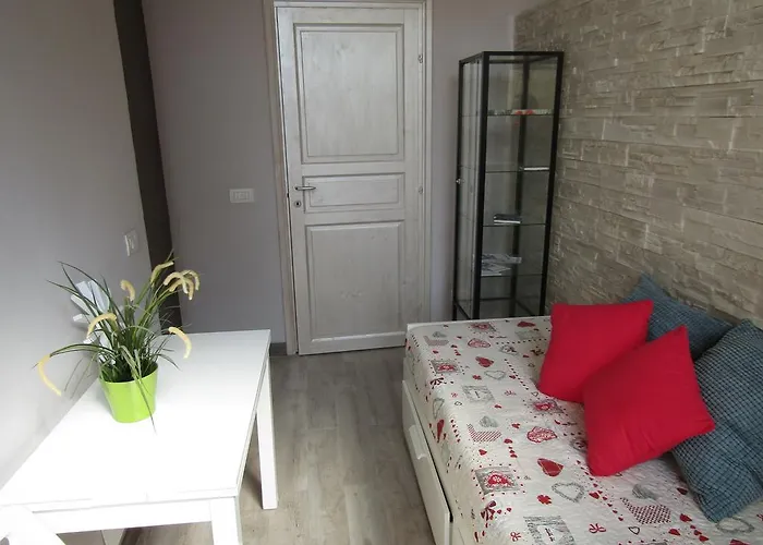 Πανσιόν Glam Maria Luigia